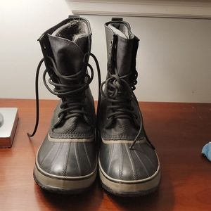 Sorel mens winter boots